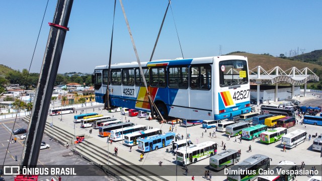 Novix Bus 42527 na cidade de Duque de Caxias, Rio de Janeiro, Brasil, por Dimitrius Caio Vespasiano. Número da foto: #12374065.