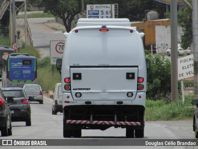 Volare Veículos Leves Comerciais 24-01 na cidade de Belo Horizonte, Minas Gerais, Brasil, por Douglas Célio Brandao. Número da foto: #12374328.