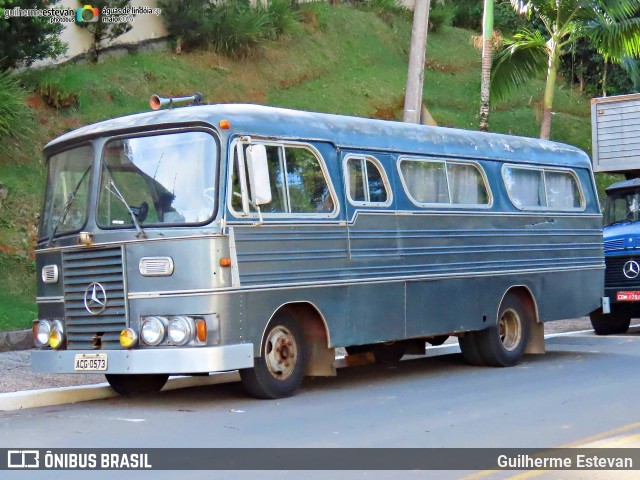 Ônibus Particulares ACG8573 na cidade de Águas de Lindóia, São Paulo, Brasil, por Guilherme Estevan. Número da foto: #12375395.