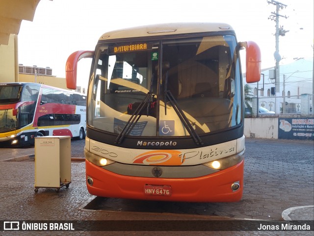 Viação Platina 2100 na cidade de Itumbiara, Goiás, Brasil, por Jonas Miranda. Número da foto: #12373522.
