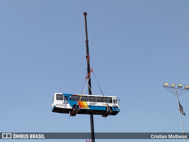 Novix Bus 42527 na cidade de Duque de Caxias, Rio de Janeiro, Brasil, por Cristian Matheus. Número da foto: #12397444.