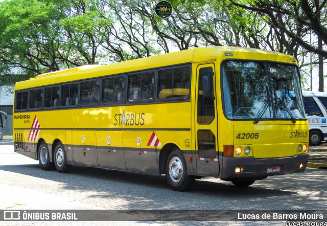 Viação Itapemirim 42005 na cidade de São Paulo, São Paulo, Brasil, por Lucas de Barros Moura. Número da foto: #12399374.