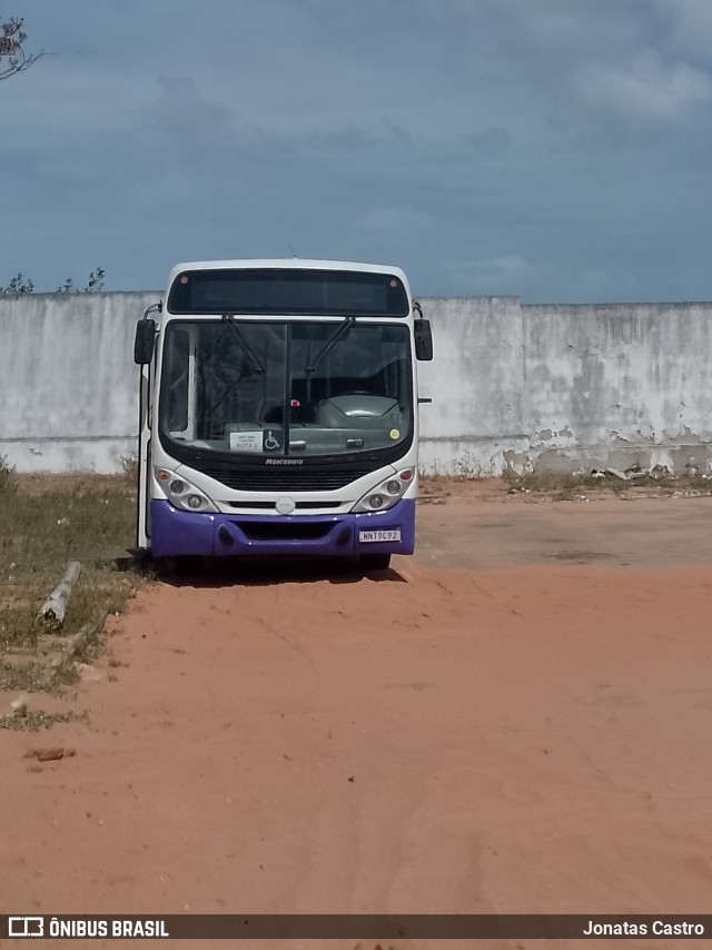Escolares 1008 na cidade de Natal, Rio Grande do Norte, Brasil, por Jonatas Castro. Número da foto: #12399387.