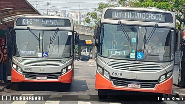 Viação Osasco 0879 na cidade de Osasco, São Paulo, Brasil, por Lucas Kevin. Número da foto: #12399164.
