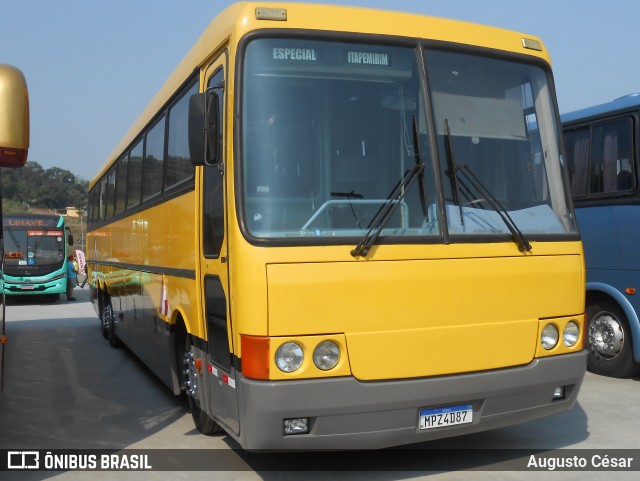 Associação de Preservação de Ônibus Clássicos 4387 na cidade de Duque de Caxias, Rio de Janeiro, Brasil, por Augusto César. Número da foto: #12399652.