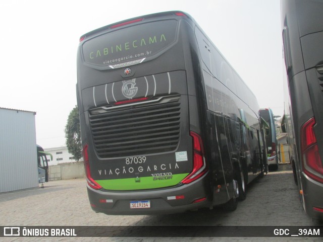 Viação Garcia 87039 na cidade de Curitiba, Paraná, Brasil, por GDC __39AM. Número da foto: #12403572.