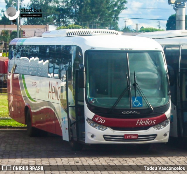 Helios Coletivos e Cargas 430 na cidade de Carazinho, Rio Grande do Sul, Brasil, por Tadeu Vasconcelos. Número da foto: #12402579.