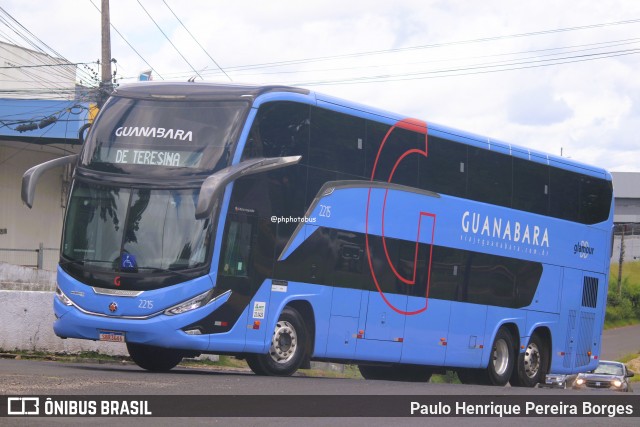 Expresso Guanabara 2215 na cidade de Teresina, Piauí, Brasil, por Paulo Henrique Pereira Borges. Número da foto: #12403472.