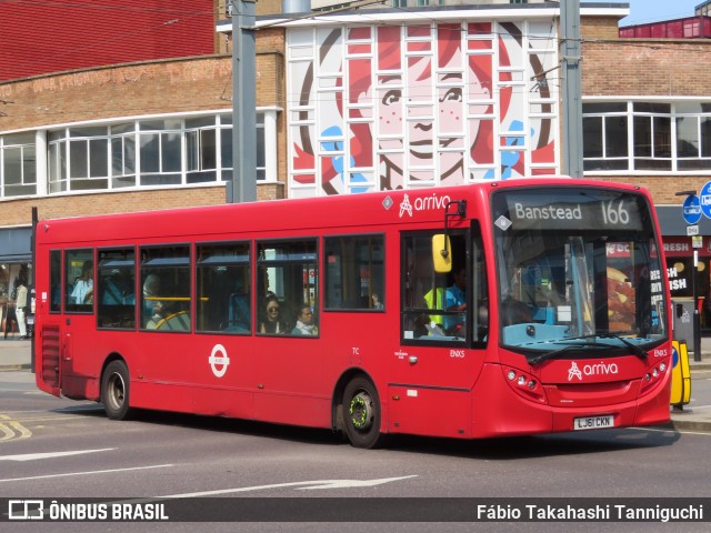 Arriva ENX5 na cidade de Croydon, Greater London, Inglaterra, por Fábio Takahashi Tanniguchi. Número da foto: #12403707.