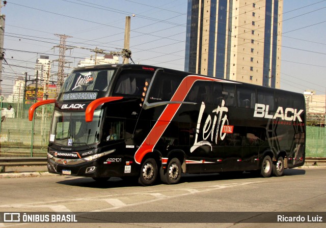 Expresso Adamantina 422101 na cidade de São Paulo, São Paulo, Brasil, por Ricardo Luiz. Número da foto: #12403579.