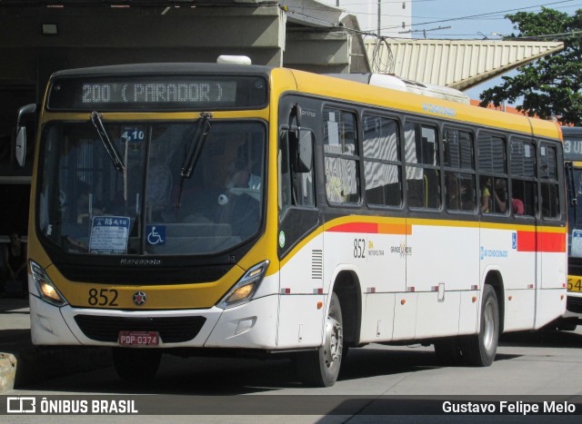 Empresa Metropolitana 852 na cidade de Recife, Pernambuco, Brasil, por Gustavo Felipe Melo. Número da foto: #12403109.