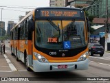 Companhia Carris Porto-Alegrense 0805 na cidade de Porto Alegre, Rio Grande do Sul, Brasil, por Eduardo Rodrigues. Número da foto: #12402633.