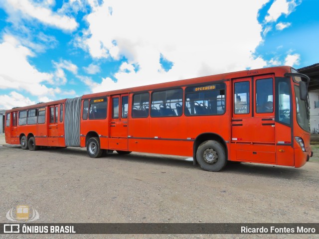 Sucata e Desmanches GR031 na cidade de São José dos Pinhais, Paraná, Brasil, por Ricardo Fontes Moro. Número da foto: #12404942.