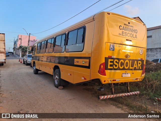 Escolares  na cidade de Arara, Paraíba, Brasil, por Anderson Santos. Número da foto: #12404435.