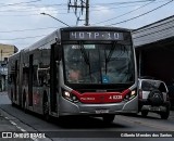 Express Transportes Urbanos Ltda 4 8228 na cidade de São Paulo, São Paulo, Brasil, por Gilberto Mendes dos Santos. Número da foto: #:id.