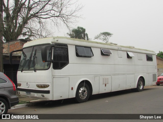 Motorhomes 5719 na cidade de Canoas, Rio Grande do Sul, Brasil, por Shayan Lee. Número da foto: #12408252.