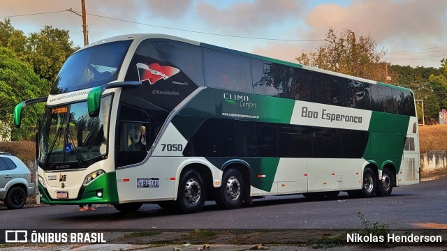 Comércio e Transportes Boa Esperança 7050 na cidade de Tucuruí, Pará, Brasil, por Nikolas Henderson. Número da foto: #12407187.
