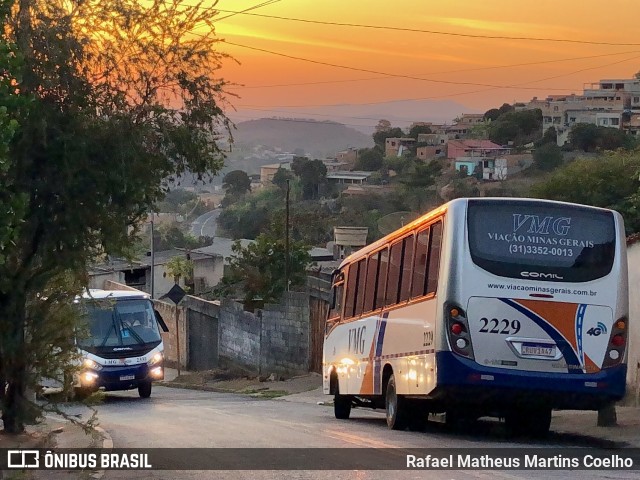 VMG - Viação Minas Gerais 2229 na cidade de Ibirité, Minas Gerais, Brasil, por Rafael Matheus Martins Coelho. Número da foto: #12409432.