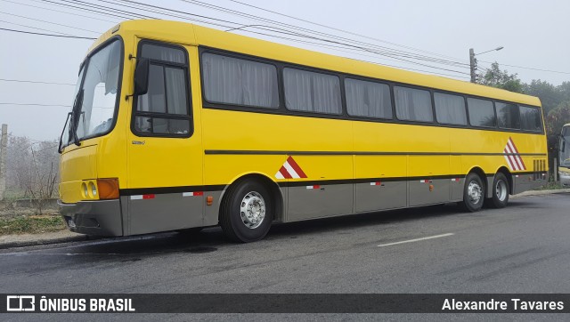 Associação de Preservação de Ônibus Clássicos 4387 na cidade de Seropédica, Rio de Janeiro, Brasil, por Alexandre Tavares. Número da foto: #12409921.