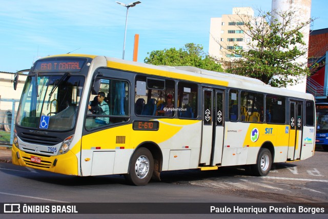 Autotrans Transportes Urbanos e Rodoviários 7505 na cidade de Uberlândia, Minas Gerais, Brasil, por Paulo Henrique Pereira Borges. Número da foto: #12410443.