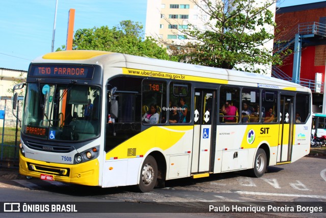 Autotrans Transportes Urbanos e Rodoviários 7508 na cidade de Uberlândia, Minas Gerais, Brasil, por Paulo Henrique Pereira Borges. Número da foto: #12410459.