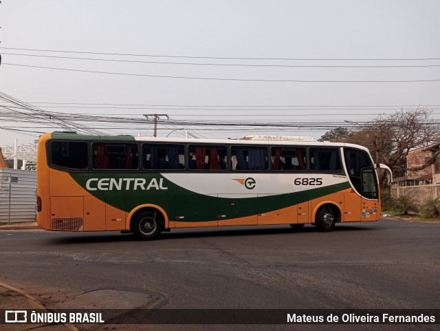Central S.A. Transportes Rodoviários e Turismo 6825 na cidade de São Leopoldo, Rio Grande do Sul, Brasil, por Mateus de Oliveira Fernandes. Número da foto: #12409872.