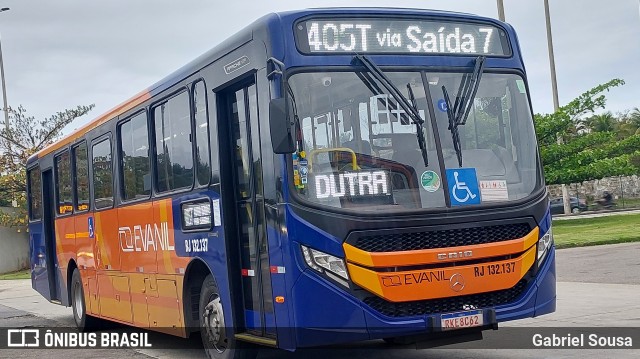 Evanil Transportes e Turismo RJ 132.137 na cidade de Rio de Janeiro, Rio de Janeiro, Brasil, por Gabriel Sousa. Número da foto: #12411409.