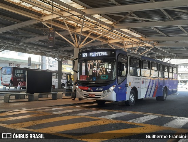 Auto Viação Urubupungá 20.965 na cidade de Santana de Parnaíba, São Paulo, Brasil, por Guilherme Francini. Número da foto: #12409670.