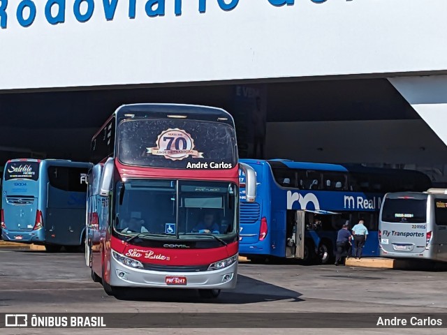 Expresso São Luiz 8000 na cidade de Goiânia, Goiás, Brasil, por Andre Carlos. Número da foto: #12409524.