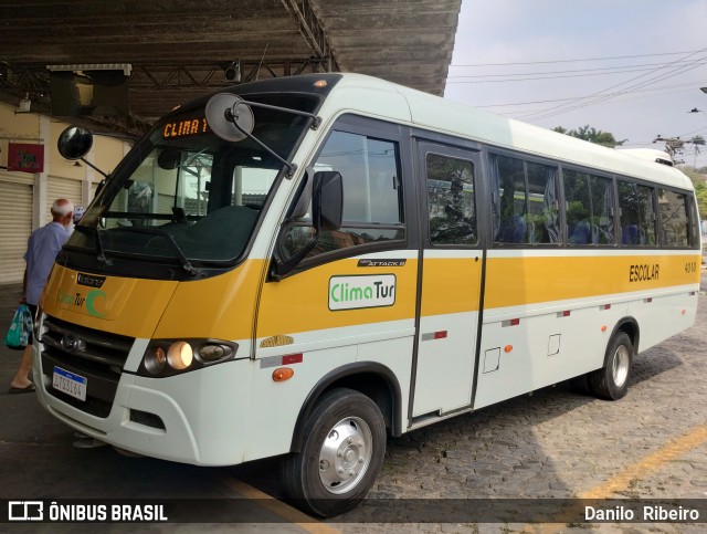 Clima Tur 4010 na cidade de Valença, Rio de Janeiro, Brasil, por Danilo  Ribeiro. Número da foto: #12412815.