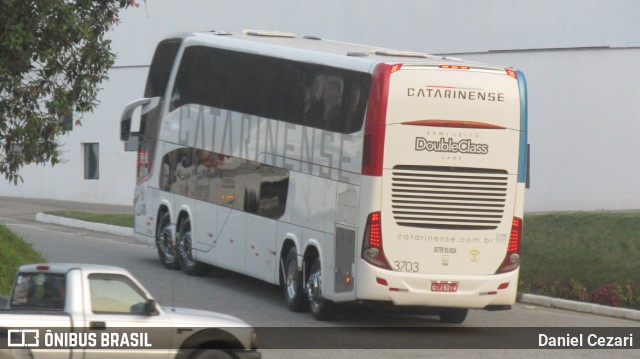 Auto Viação Catarinense 3703 na cidade de Brusque, Santa Catarina, Brasil, por Daniel Cezari. Número da foto: #12414015.
