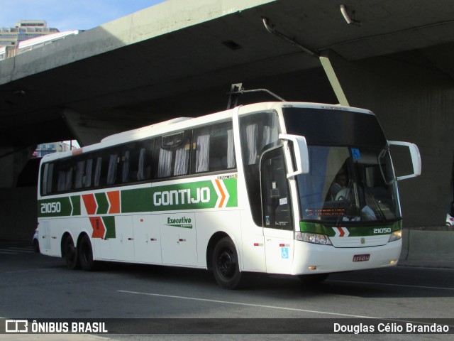 Empresa Gontijo de Transportes 21050 na cidade de Belo Horizonte, Minas Gerais, Brasil, por Douglas Célio Brandao. Número da foto: #12417100.