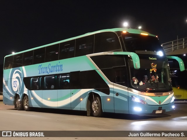TranSantin  na cidade de Santiago, Santiago, Metropolitana de Santiago, Chile, por Juan Guillermo Pacheco S.. Número da foto: #12419153.