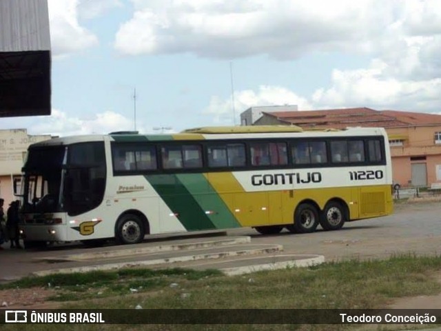 Empresa Gontijo de Transportes 11220 na cidade de Jeremoabo, Bahia, Brasil, por Teodoro Conceição. Número da foto: #12418548.