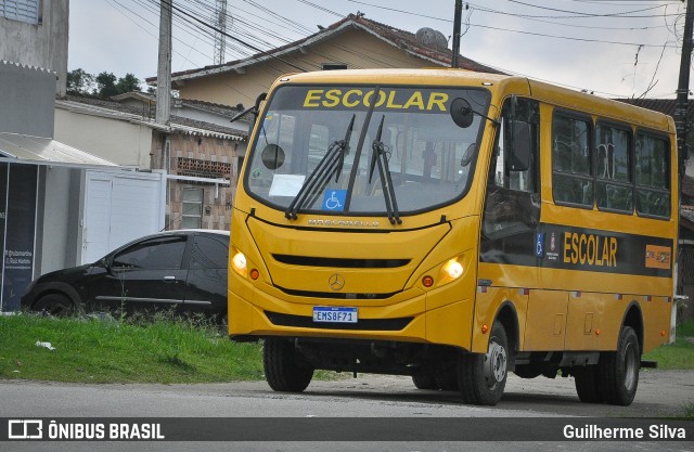Prefeitura Municipal de Bertioga EMS8F71 na cidade de Bertioga, São Paulo, Brasil, por Guilherme Silva. Número da foto: #12418028.