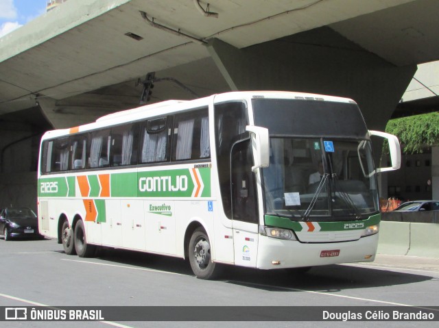 Empresa Gontijo de Transportes 21225 na cidade de Belo Horizonte, Minas Gerais, Brasil, por Douglas Célio Brandao. Número da foto: #12422549.