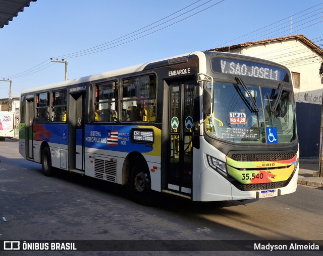Taguatur - Taguatinga Transporte e Turismo 35.540 na cidade de Paço do Lumiar, Maranhão, Brasil, por Madyson Almeida. Número da foto: #12421286.