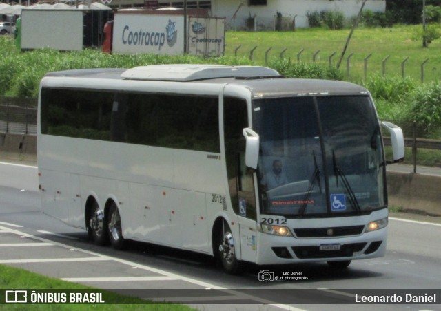 Ônibus Particulares 2012 na cidade de Aparecida, São Paulo, Brasil, por Leonardo Daniel. Número da foto: #12421850.