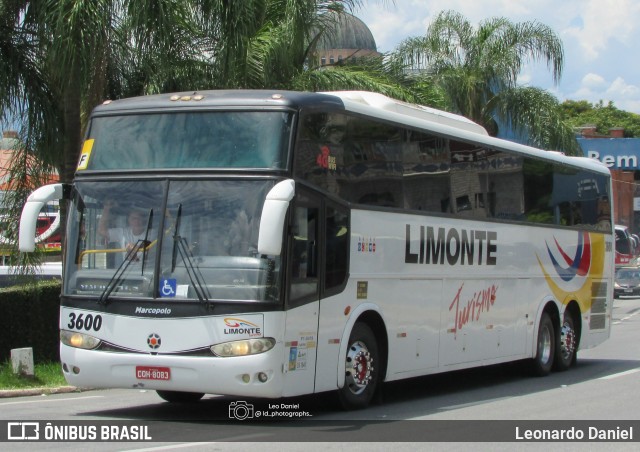 Limonte Turismo 3600 na cidade de Aparecida, São Paulo, Brasil, por Leonardo Daniel. Número da foto: #12421901.