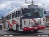 Arnoldo Ocampo 42 na cidade de Heredia, Heredia, Heredia, Costa Rica, por Luis Diego Sánchez. Número da foto: #12422663.