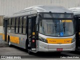 Viação Metrópole Paulista - Zona Leste 32427 na cidade de São Paulo, São Paulo, Brasil, por Carlos Alberto Matias. Número da foto: #:id.