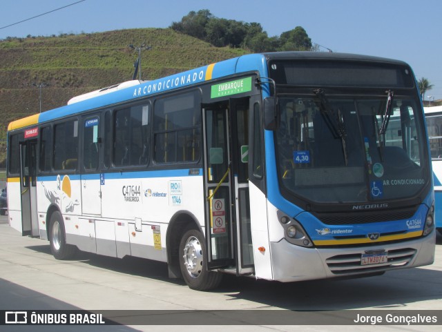 Viação Redentor C47644 na cidade de Duque de Caxias, Rio de Janeiro, Brasil, por Jorge Gonçalves. Número da foto: #12376680.