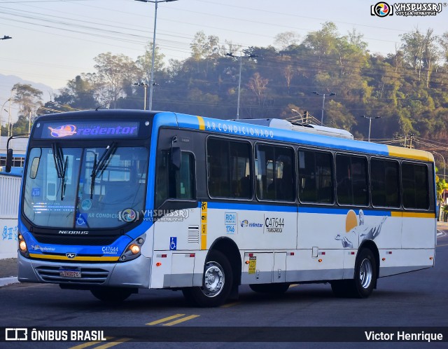 Viação Redentor C47644 na cidade de Duque de Caxias, Rio de Janeiro, Brasil, por Victor Henrique. Número da foto: #12378015.