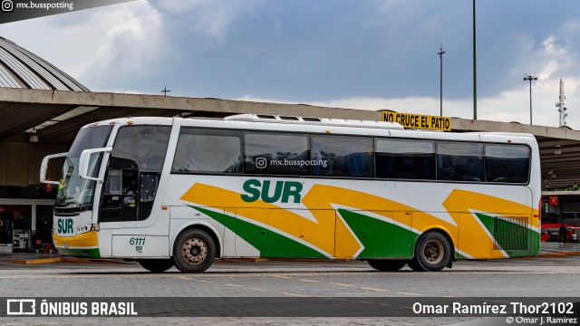 Autobuses Sur 6111 na cidade de Venustiano Carranza, Ciudad de México, México, por Omar Ramírez Thor2102. Número da foto: #12375898.