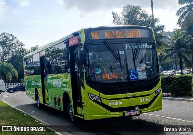 Viação Pendotiba 2.1.075 na cidade de Niterói, Rio de Janeiro, Brasil, por Breno Vieira. Número da foto: #12376304.