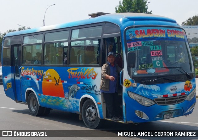 Empresa de Transportes Salaverry Express 34 na cidade de Trujillo, Trujillo, La Libertad, Peru, por MIGUEL ANGEL CEDRON RAMIREZ. Número da foto: #12375848.