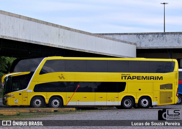 Viação Itapemirim 20017 na cidade de Campos dos Goytacazes, Rio de Janeiro, Brasil, por Lucas de Souza Pereira. Número da foto: #12377169.