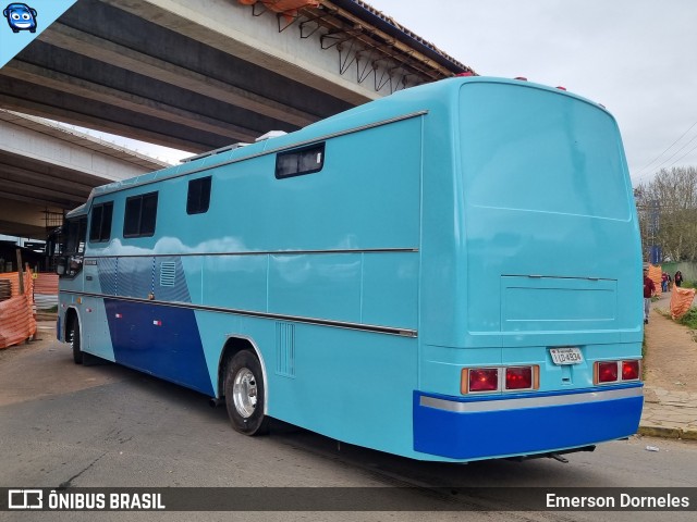 Motorhomes 4934 na cidade de Esteio, Rio Grande do Sul, Brasil, por Emerson Dorneles. Número da foto: #12376615.