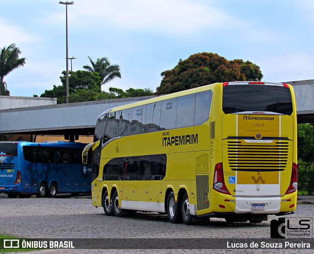 Viação Itapemirim 17019 na cidade de Campos dos Goytacazes, Rio de Janeiro, Brasil, por Lucas de Souza Pereira. Número da foto: #12377096.