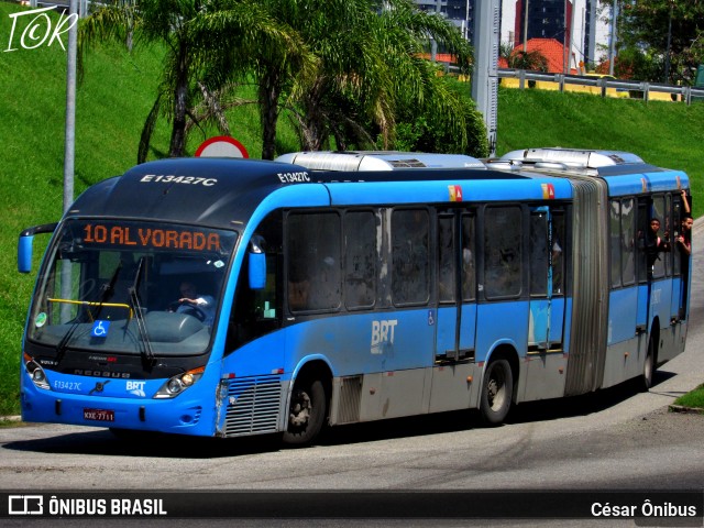 BRT RIO E13427C na cidade de Rio de Janeiro, Rio de Janeiro, Brasil, por César Ônibus. Número da foto: #12378046.